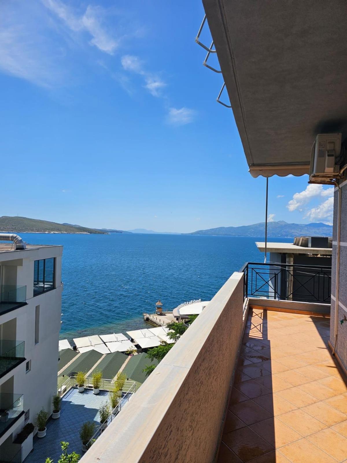 Noah Apartaments Sarandë Buitenkant foto