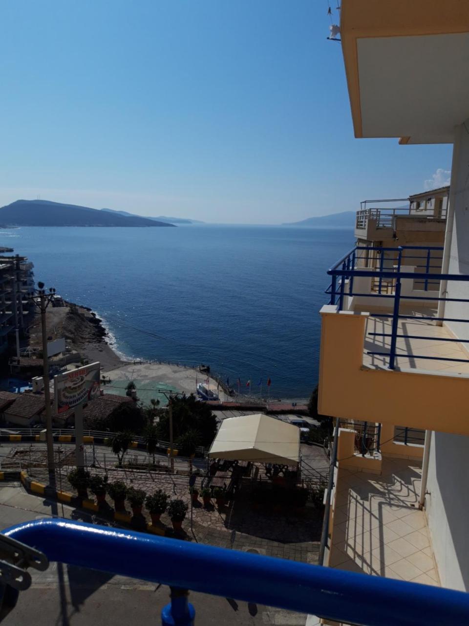 Noah Apartaments Sarandë Buitenkant foto